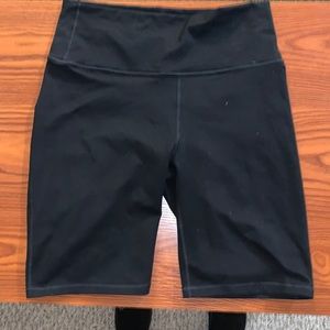 NWOT fabletics power hold biker shorts
